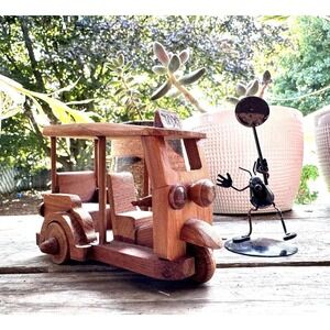 Vintage Tuk Tuk 3 Wheeled Taxi Model-Wood Thai Handmade Collectible Souvenir